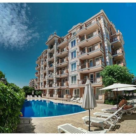 Casa Rossa 1 Apartment Слънчев бряг Екстериор снимка